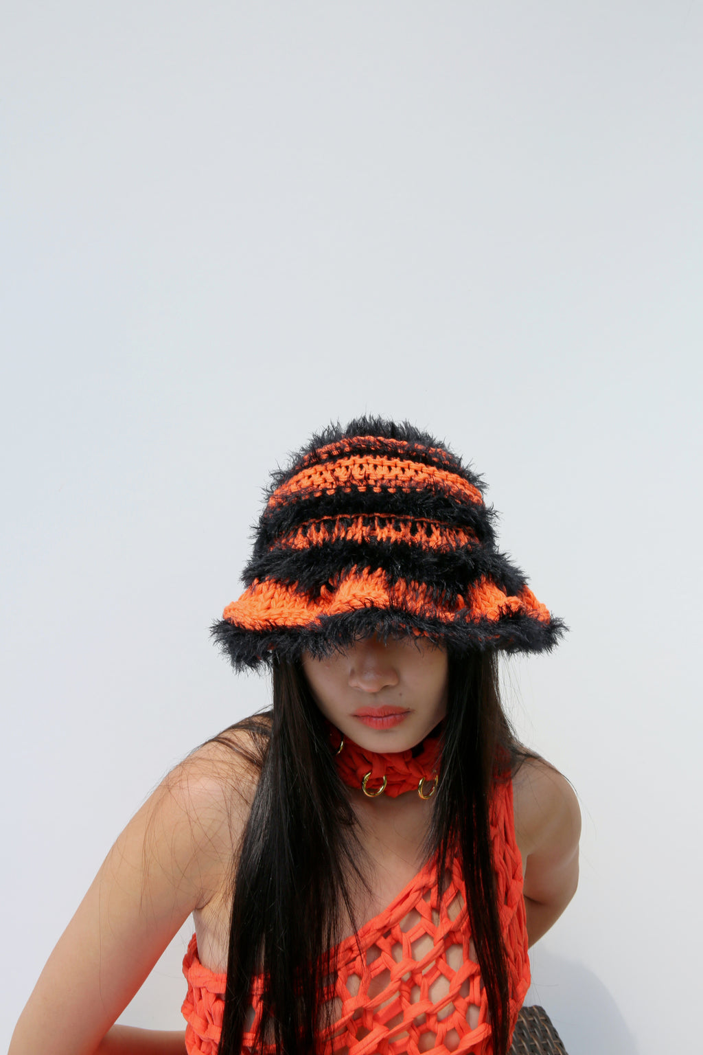BLACK & ORANGE STRIPED HAT