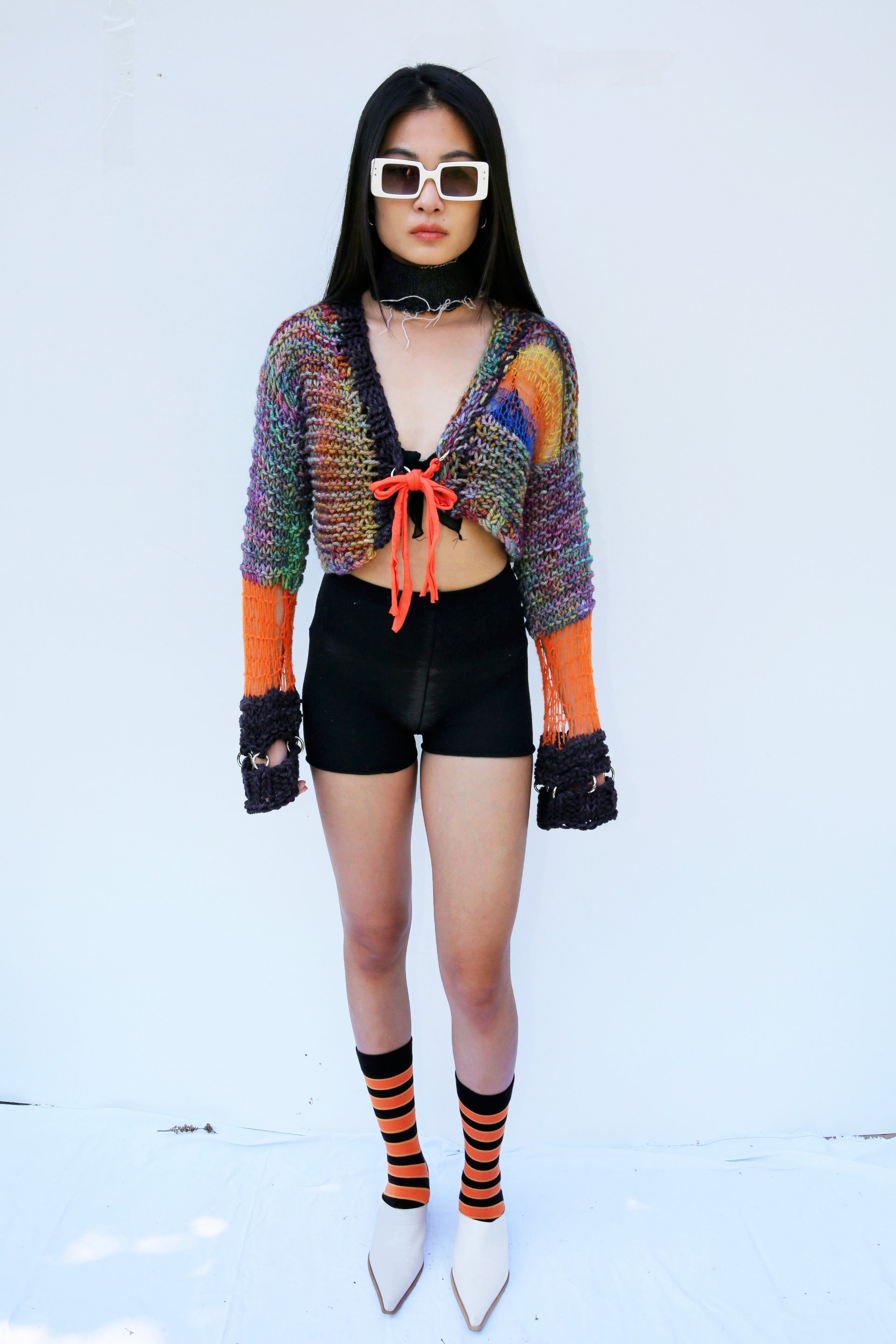 A TRUE FEELING PIERCING CARDIGAN WITH DENIM CHOKER
