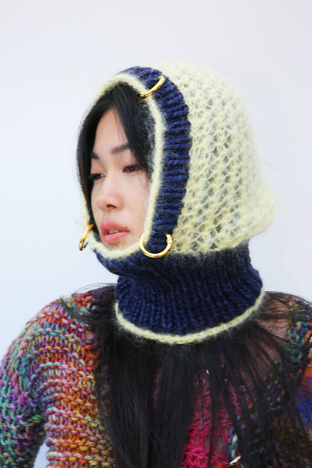 VANILLA & DARK BLUE PIERCING BALACLAVA