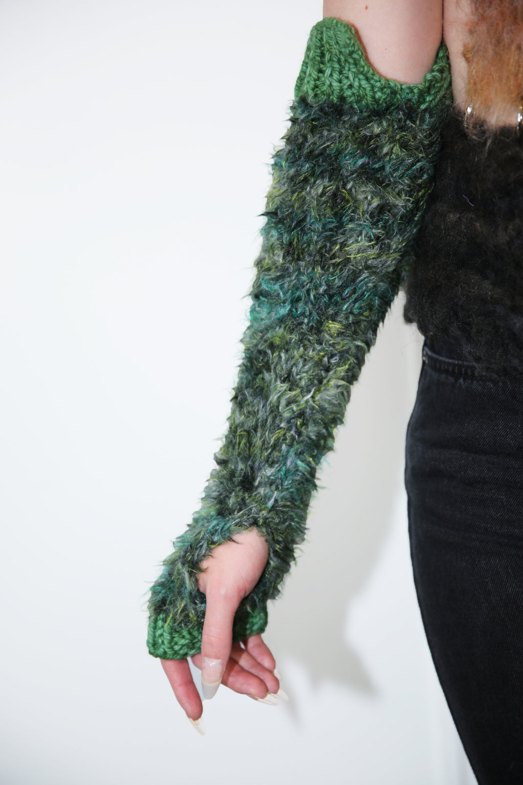 GREEN FUZZY ARM/LEGWARMERS