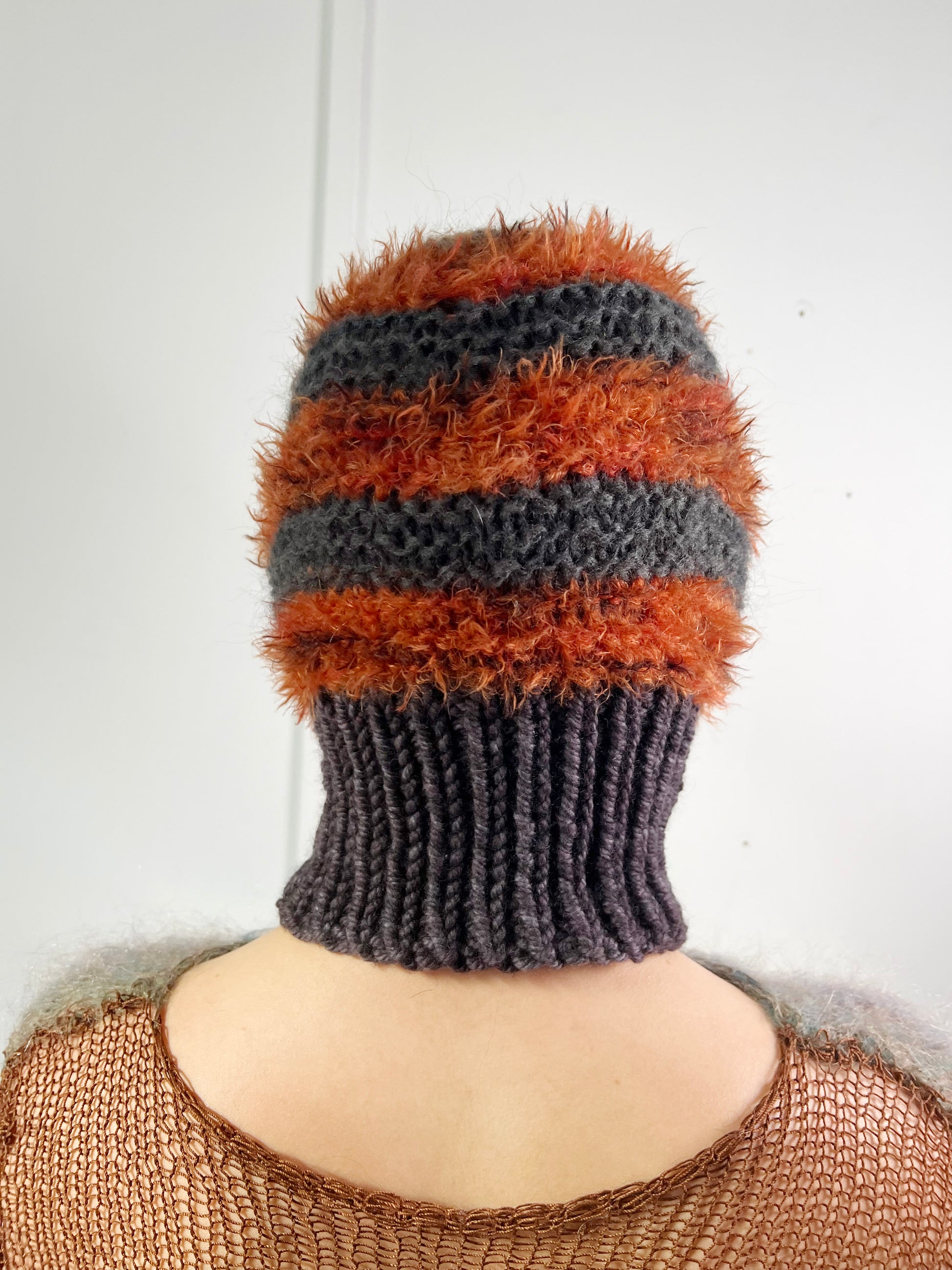 BURNT ORANGE & PURPLE-BROWN PIERCING BALACLAVA