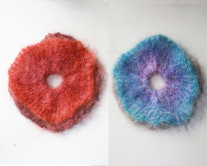 DOUBLE LAYERED MOHAIR SCRUNCHIE - ORANGES & VIOLETS