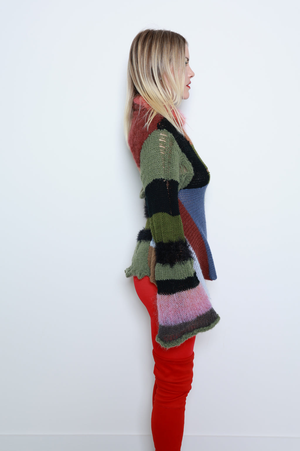 SHE'S A RAINBOW PIERCING JUMPER