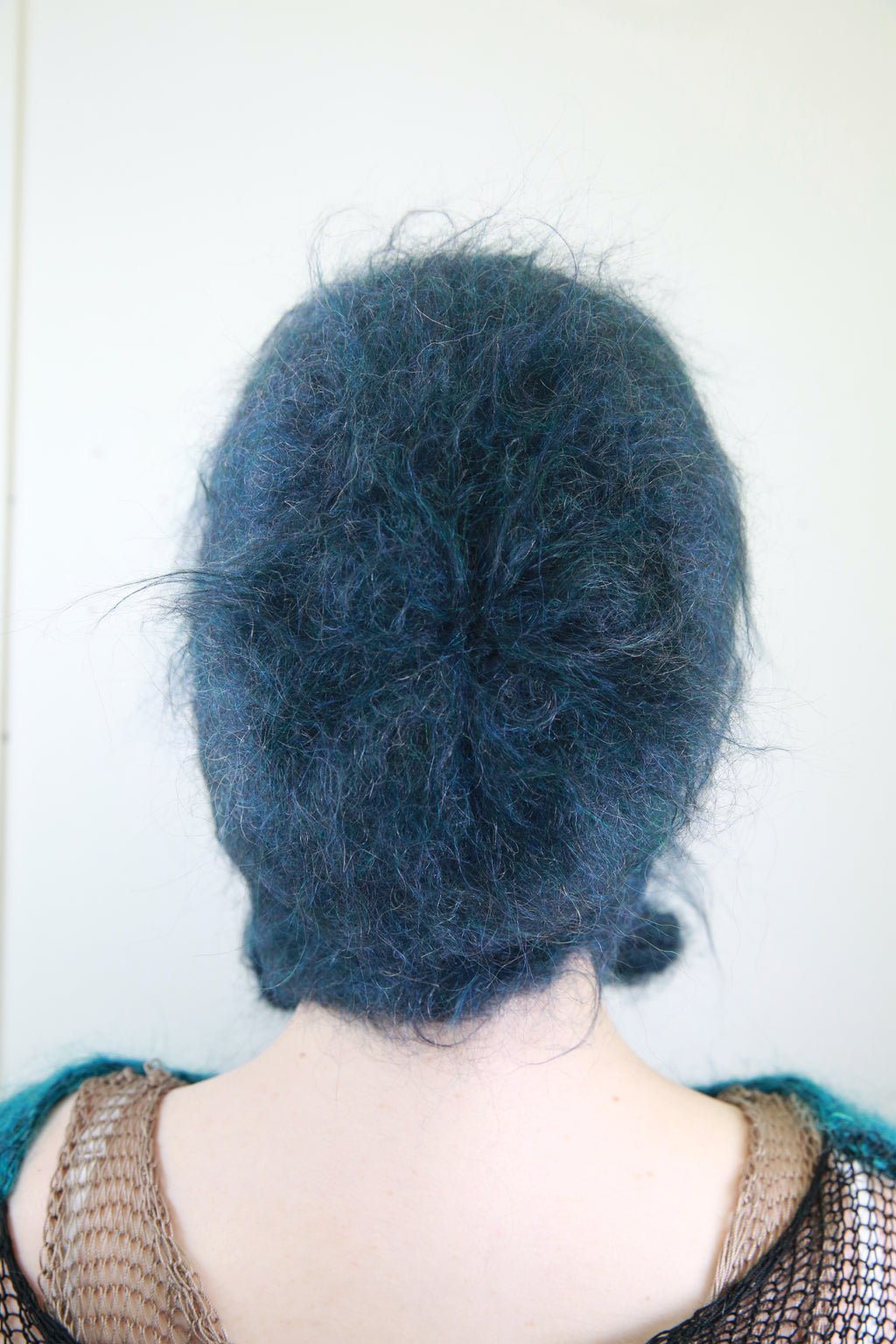 MIDNIGHT BLUE PIERCING BONNET