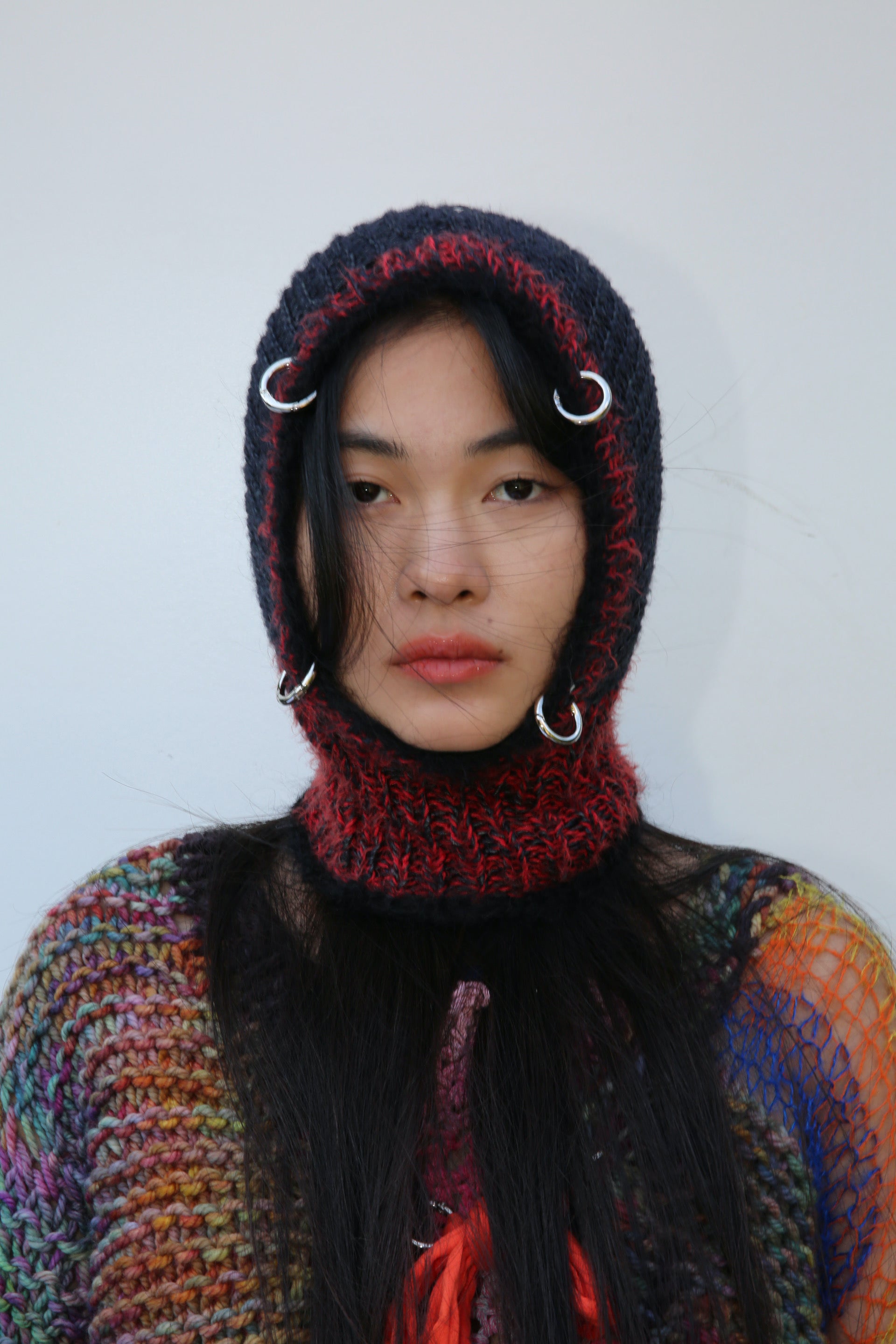 RED & BLACK LIGHTWEIGHT PIERCING BALACLAVA