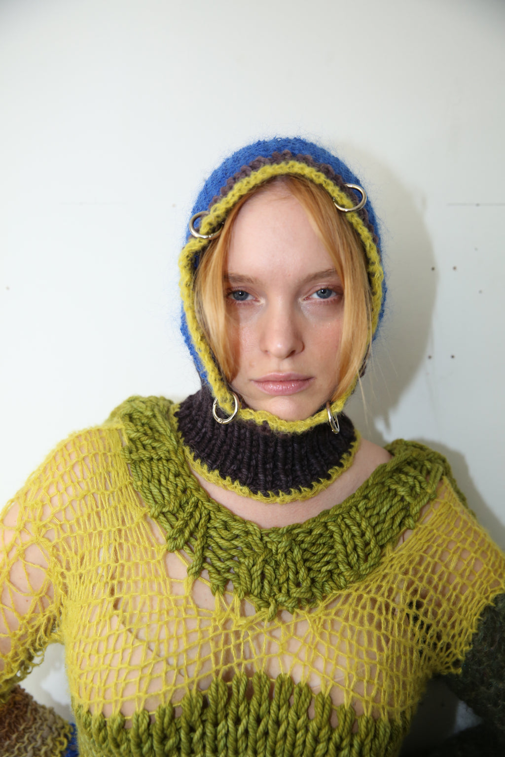 COBALT, SOUR YELLOW & PURPLE-BROWN PIERCING BALACLAVA