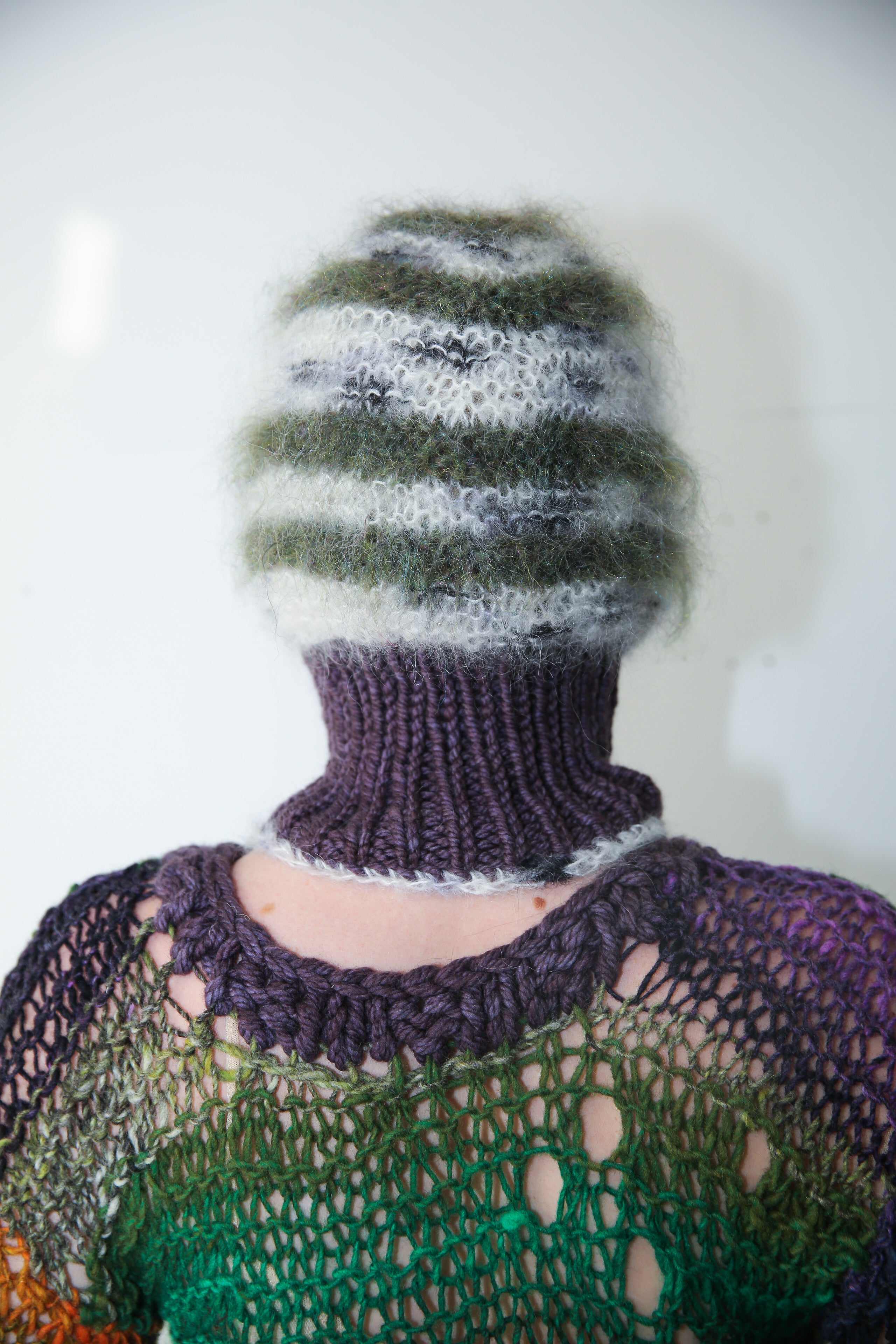 GLITTERY FOREST GREEN, IVORY-BLACK MELANGE & PURPLE-BROWN PIERCING BALACLAVA