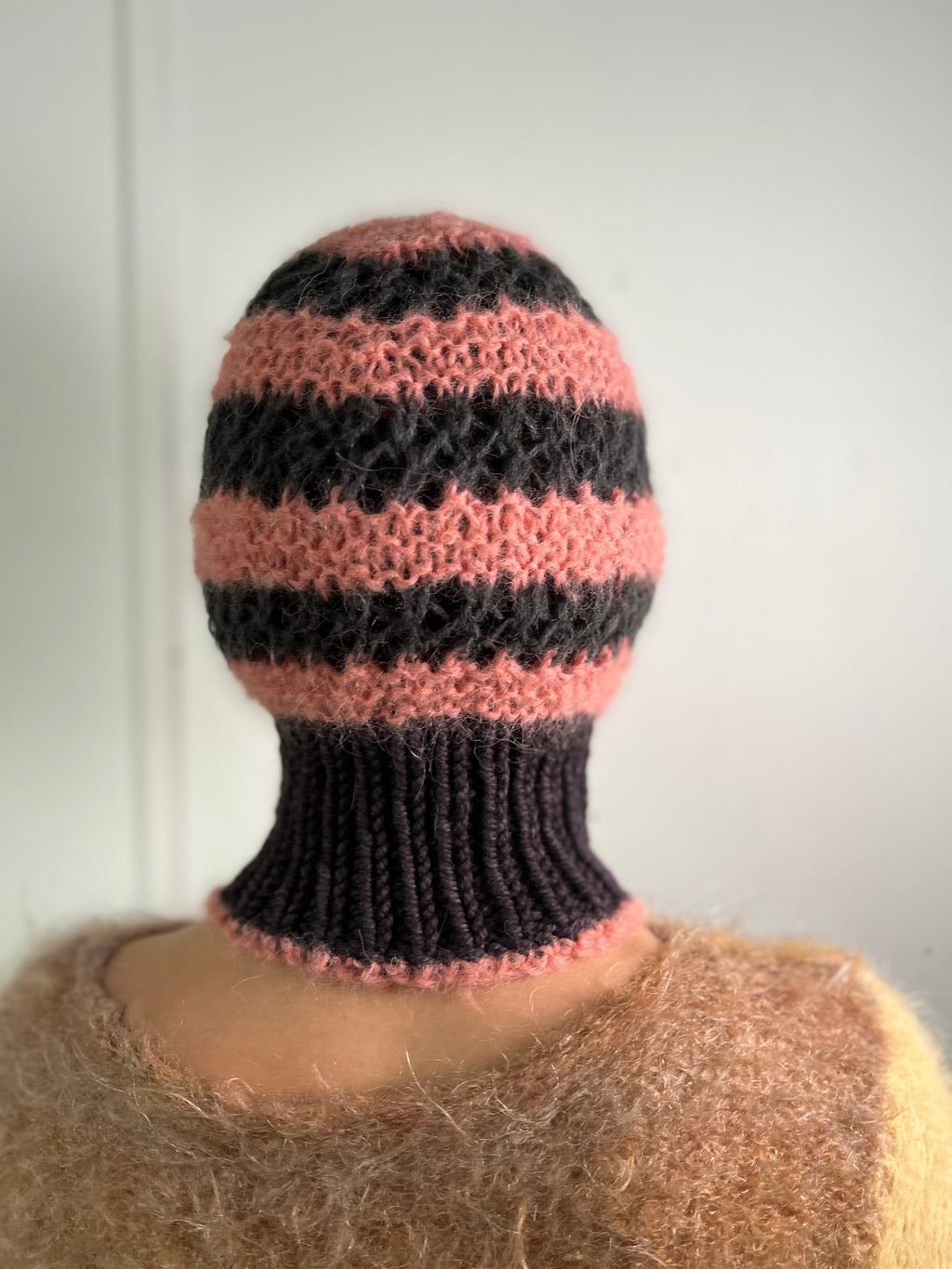 CORAL PINK, CHARCOAL & PURPLE-BROWN PIERCING BALACLAVA
