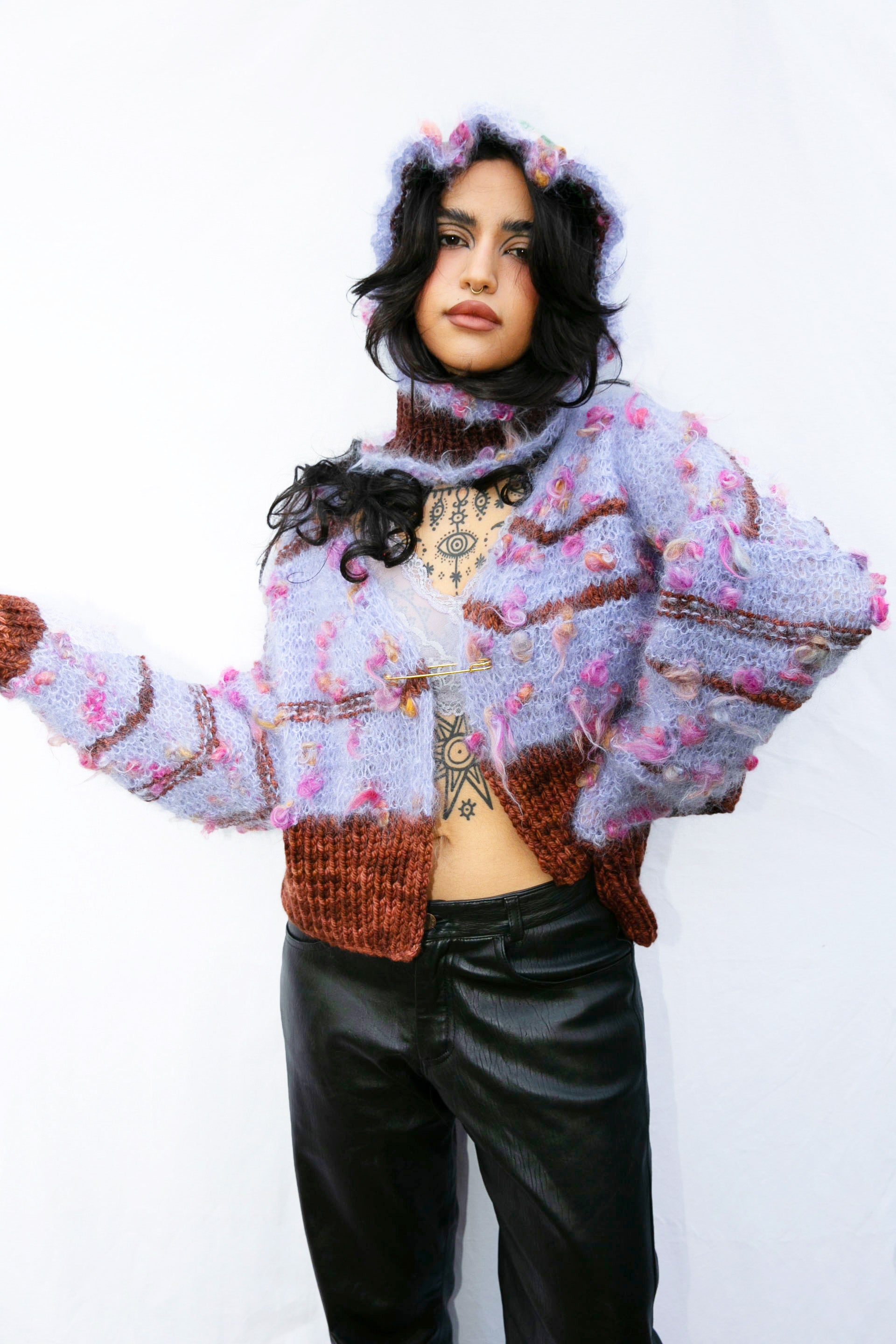DOZING ROSES CARDIGAN