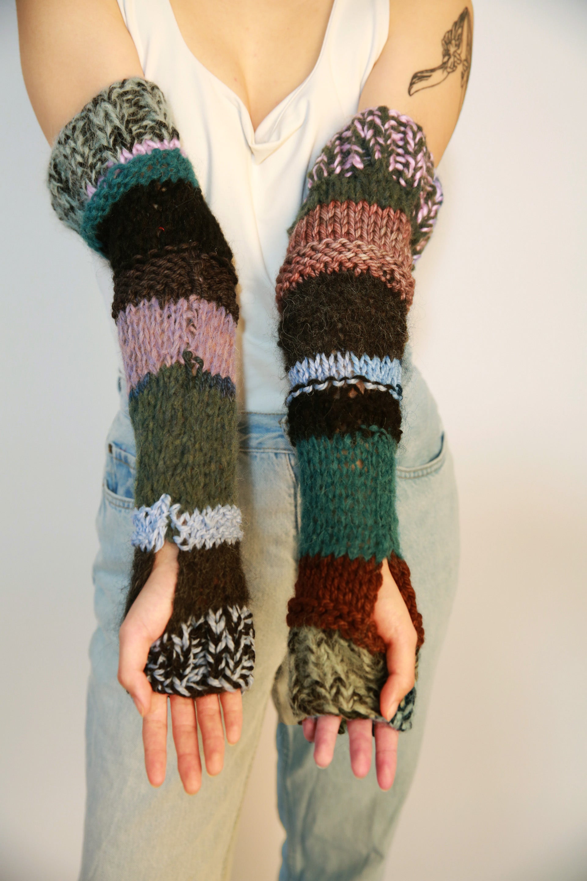 MULTICOLOUR ARMWARMERS ||