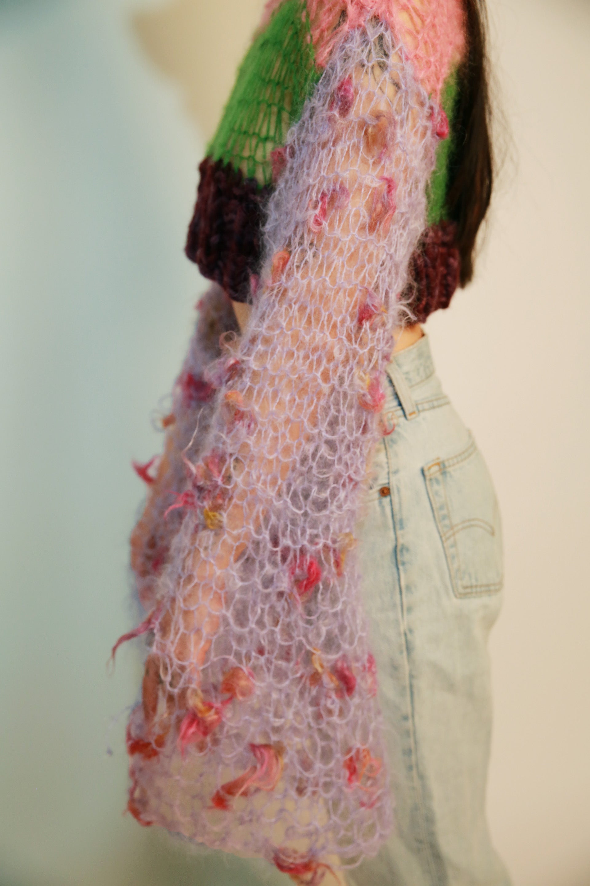 DOZING ROSES JUMPER