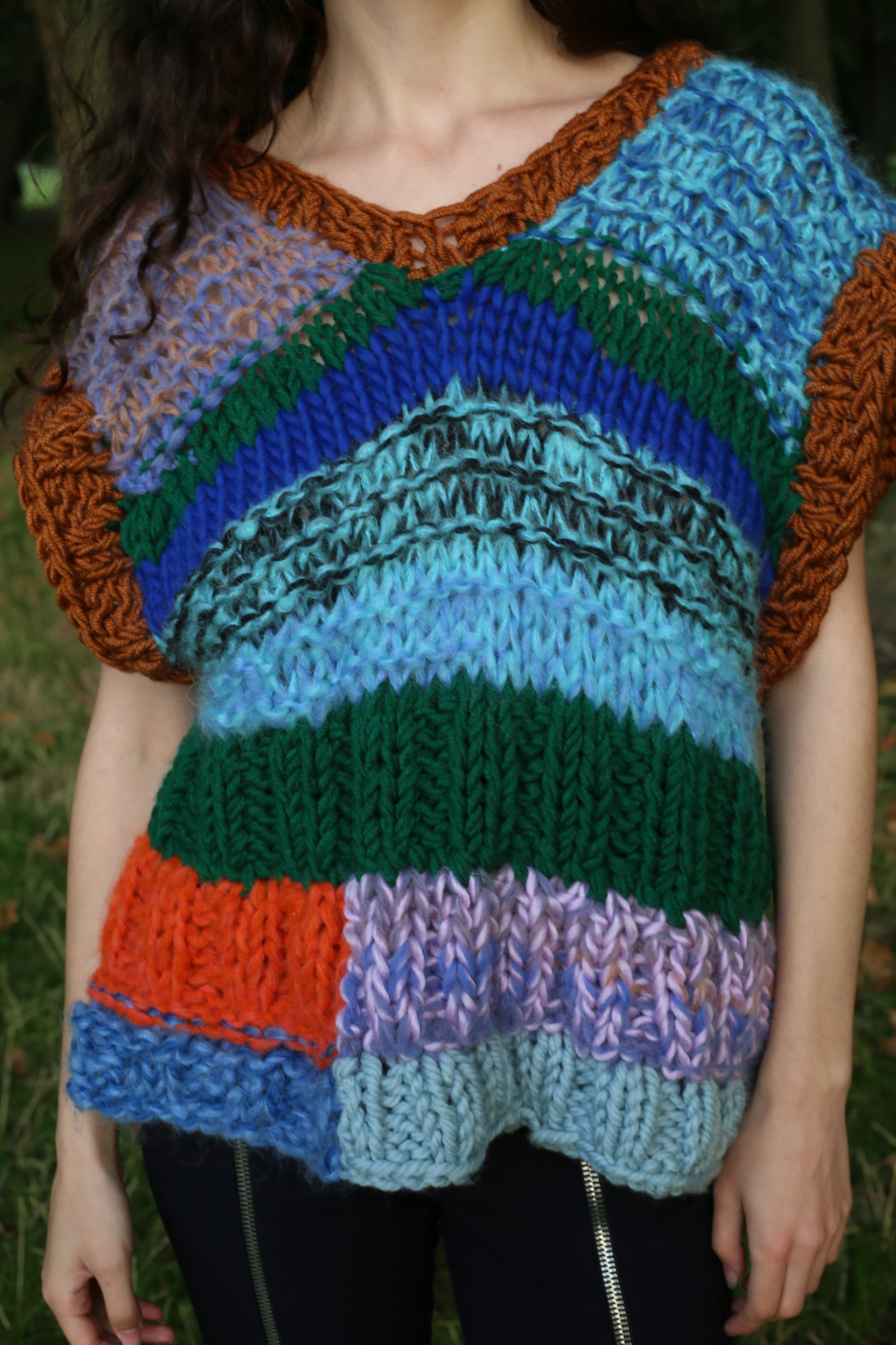 READ BETWEEN THE LINES VEST