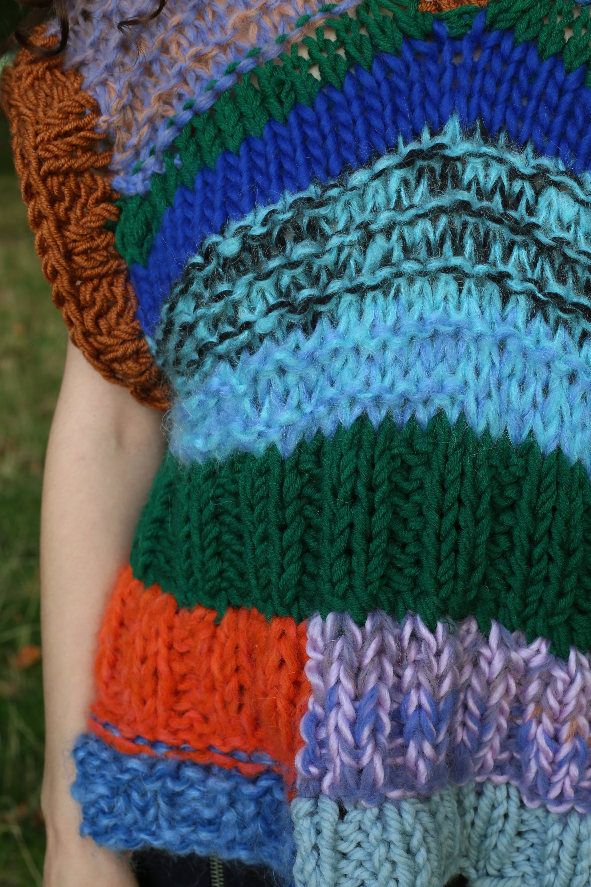 READ BETWEEN THE LINES VEST
