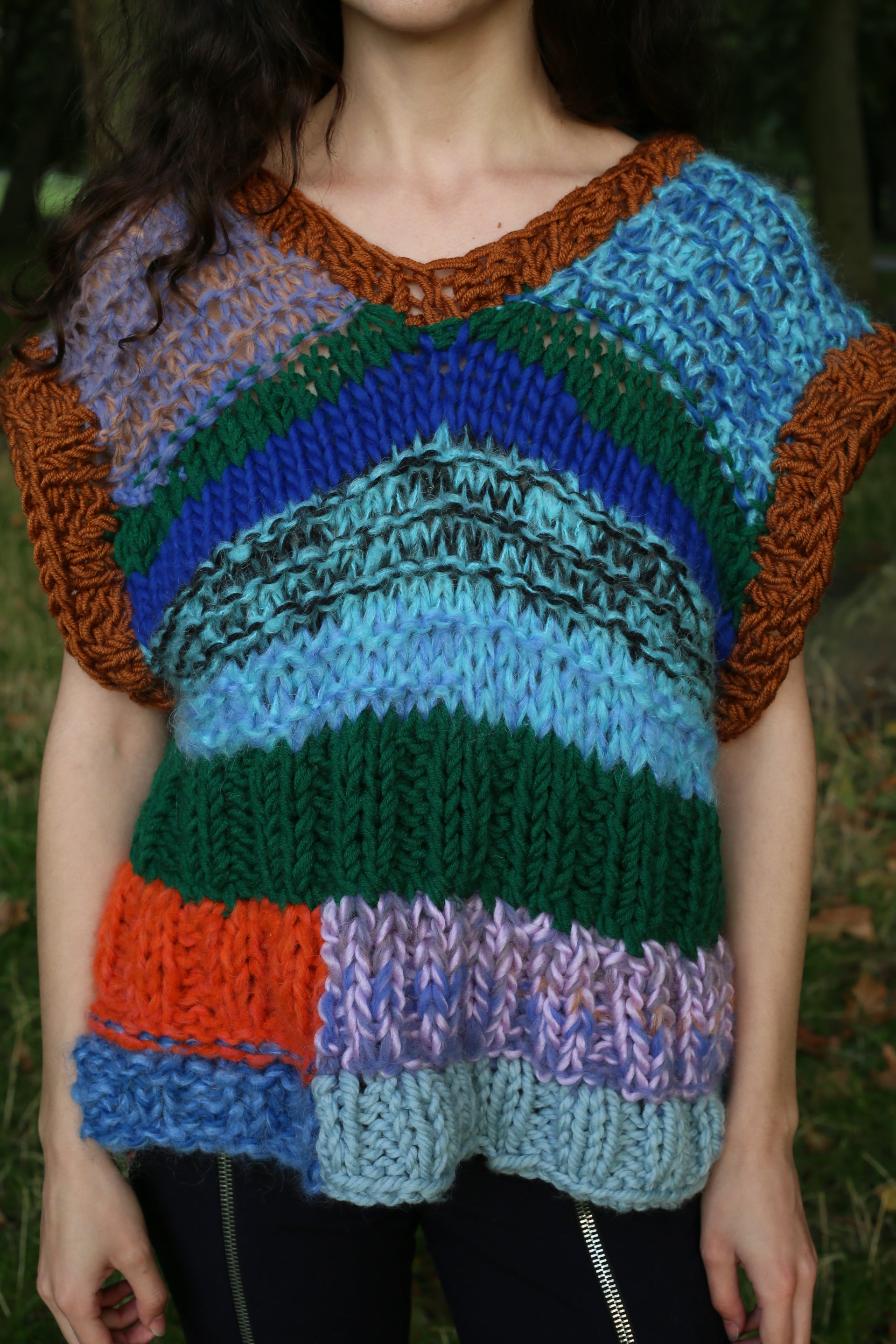 READ BETWEEN THE LINES VEST