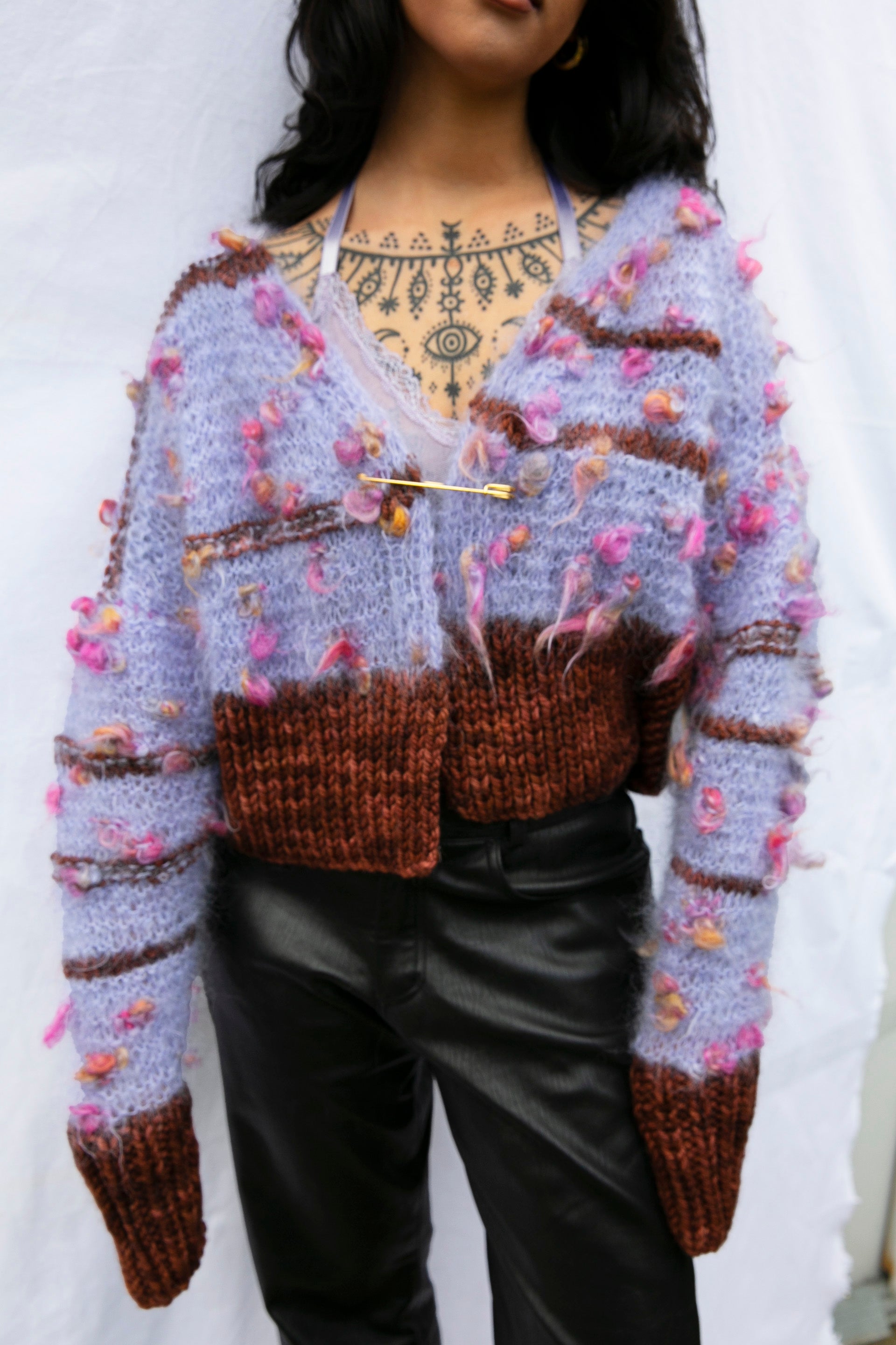 DOZING ROSES CARDIGAN