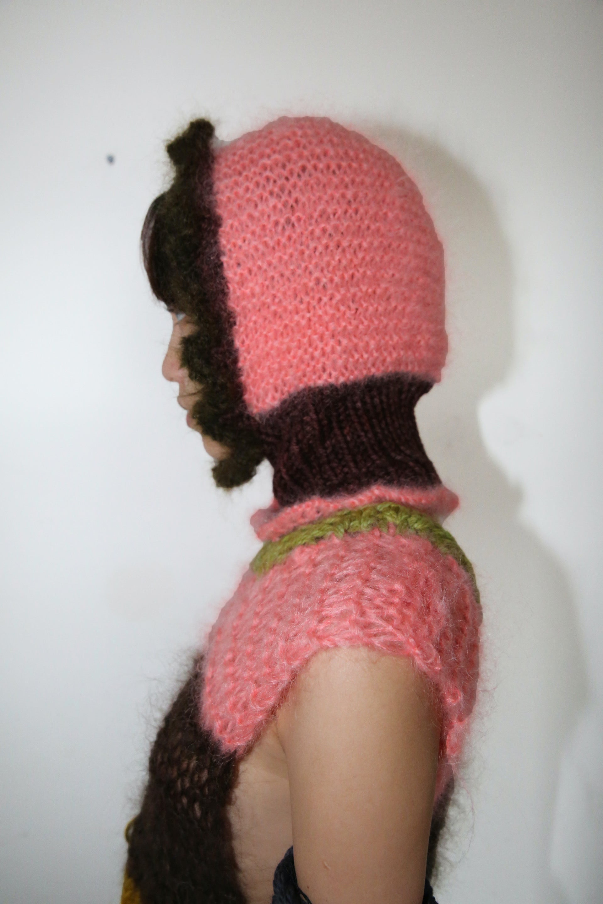CORAL PINK & BROWN FRILL BALACLAVA