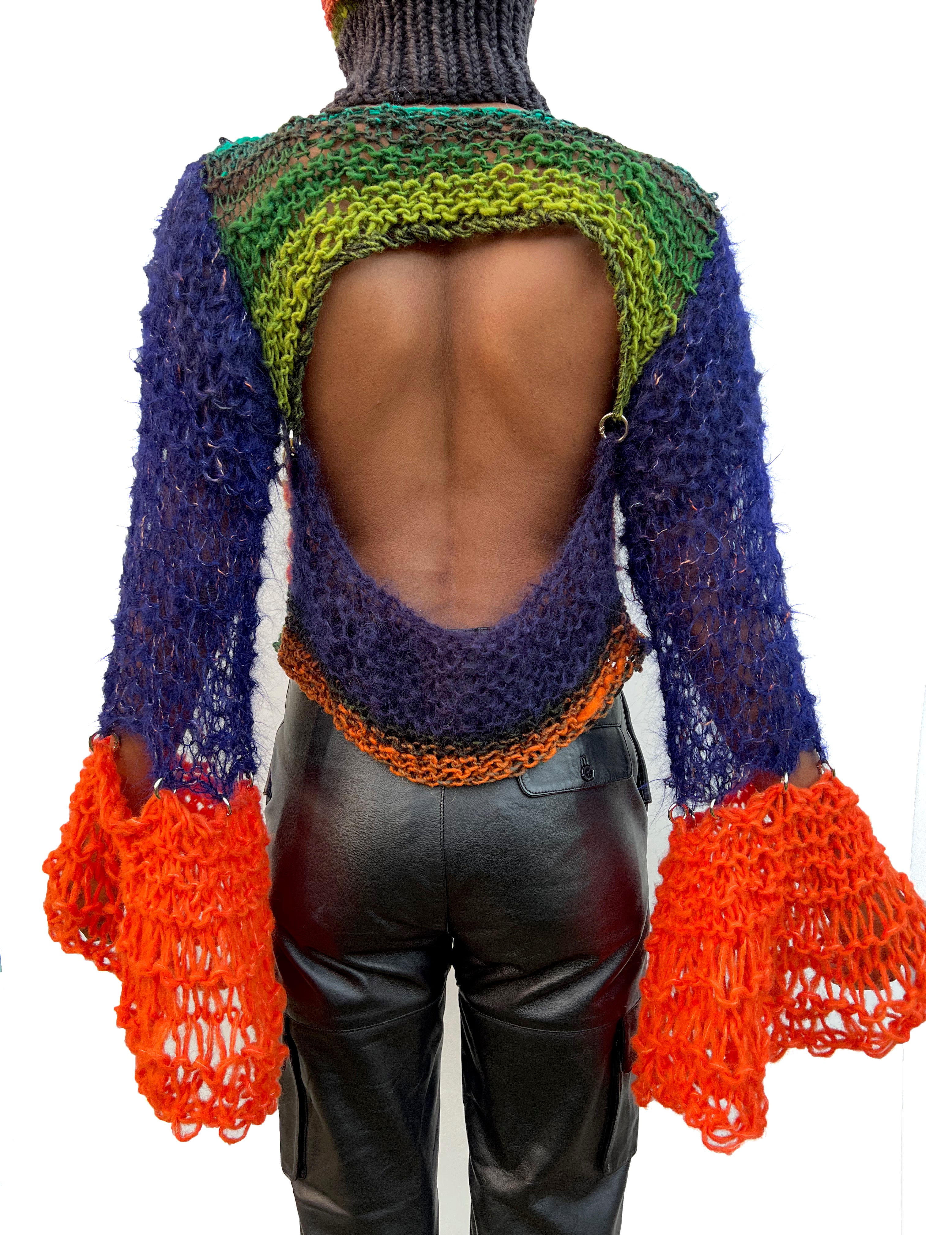 NO ROMANCE PIERCING JUMPER