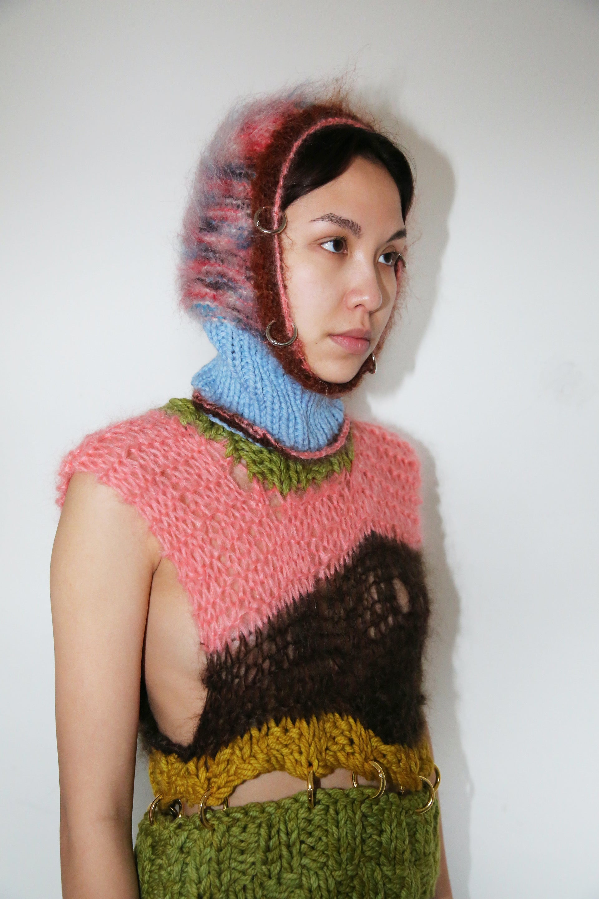 SPACE DYE, PINK, RED-BROWN AND BLUE PIERCING BALACLAVA