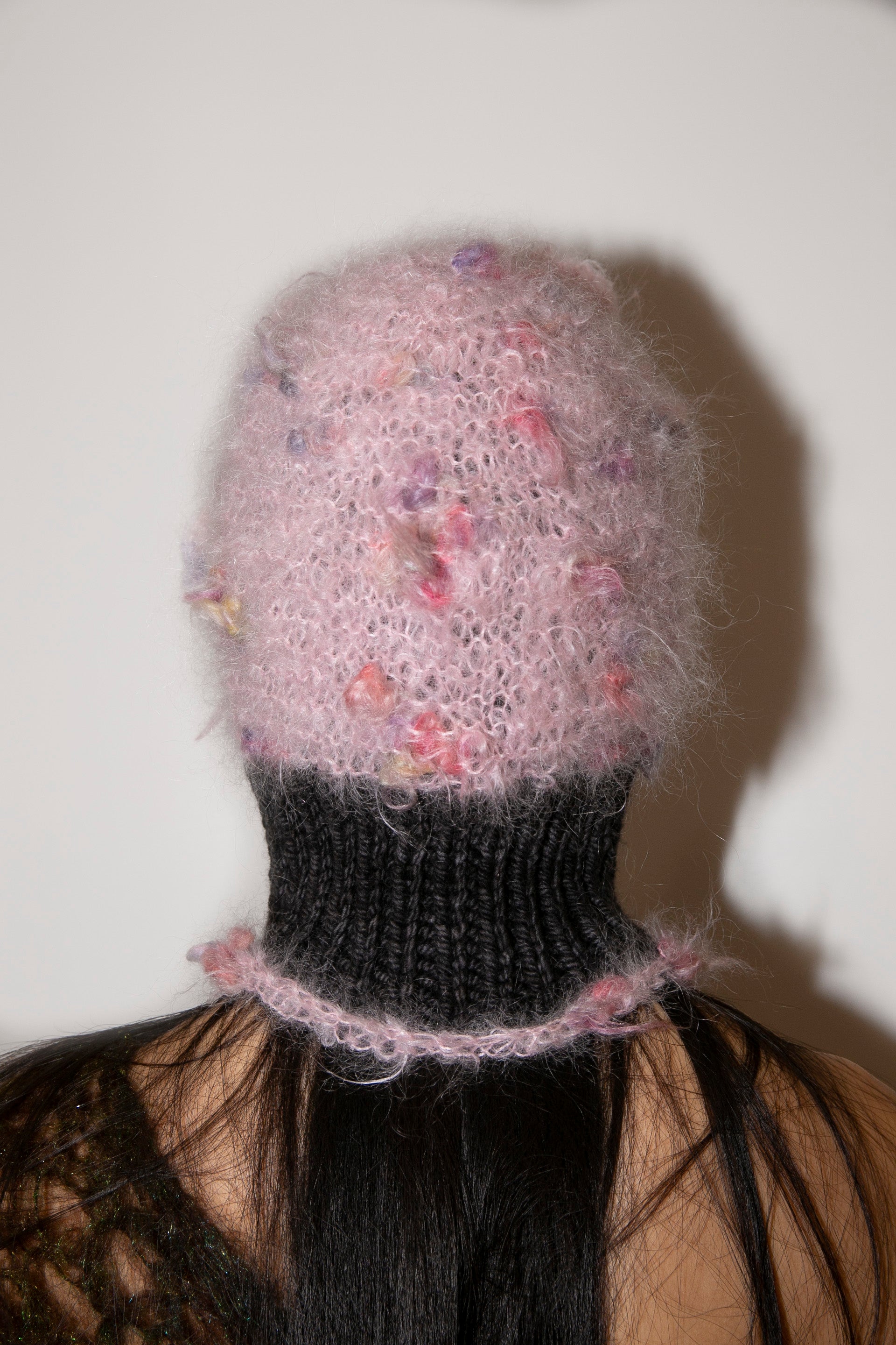 BOBBLY BABY PINK AND BLACK HEAVYWEIGHT FRILL BALACLAVA