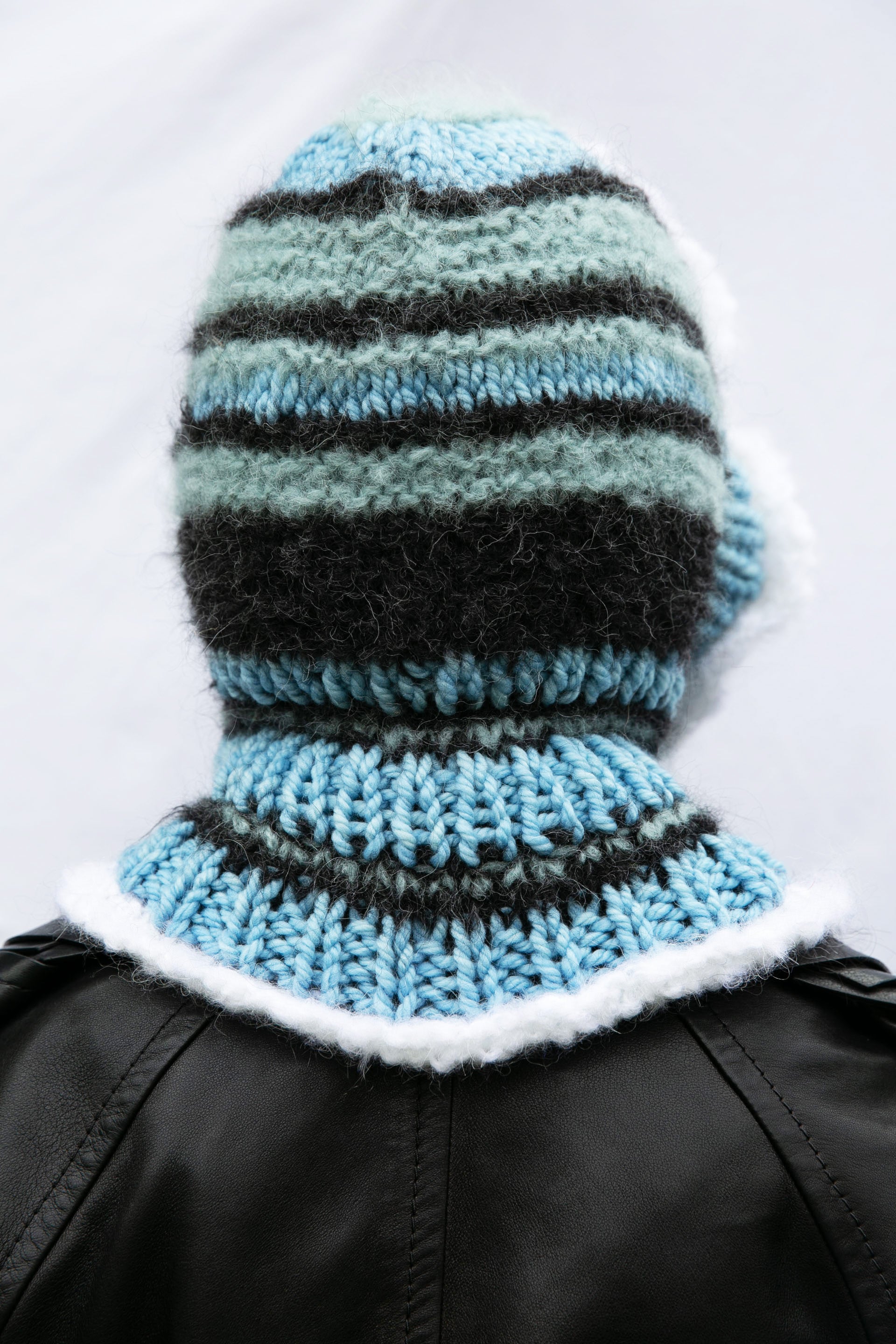 BLUE, WHITE & BLACK HEAVYWEIGHT FRILL BALACLAVA