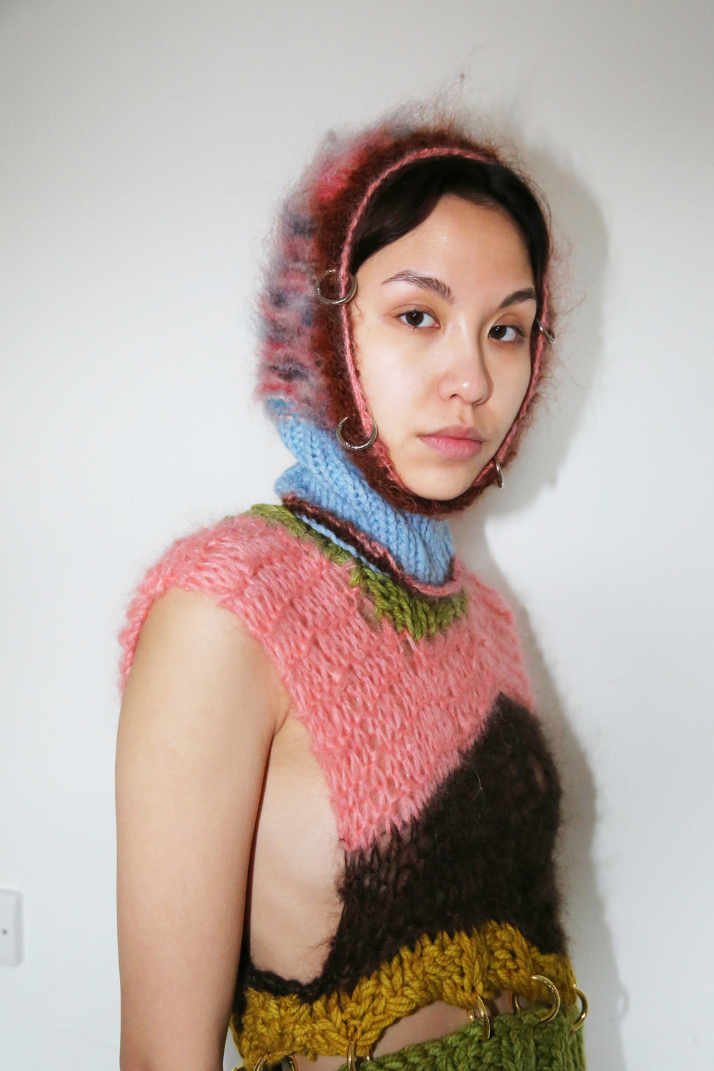 SPACE DYE, PINK, RED-BROWN AND BLUE PIERCING BALACLAVA