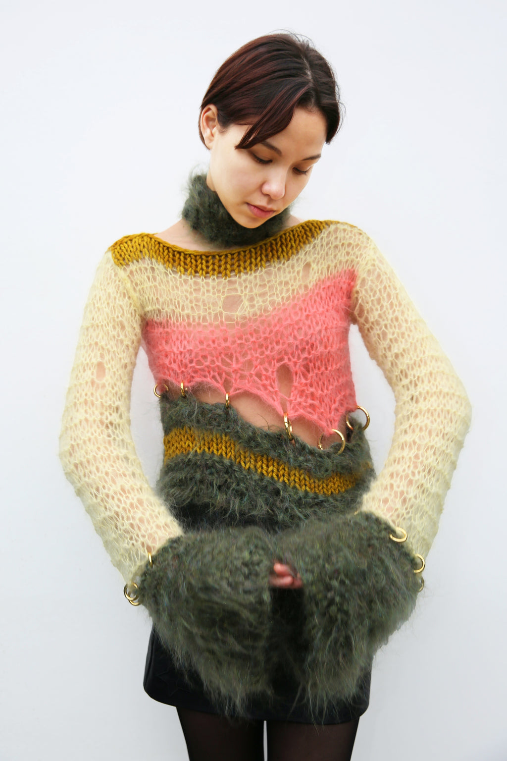 GOLDEN SHOWERS PIERCING JUMPER