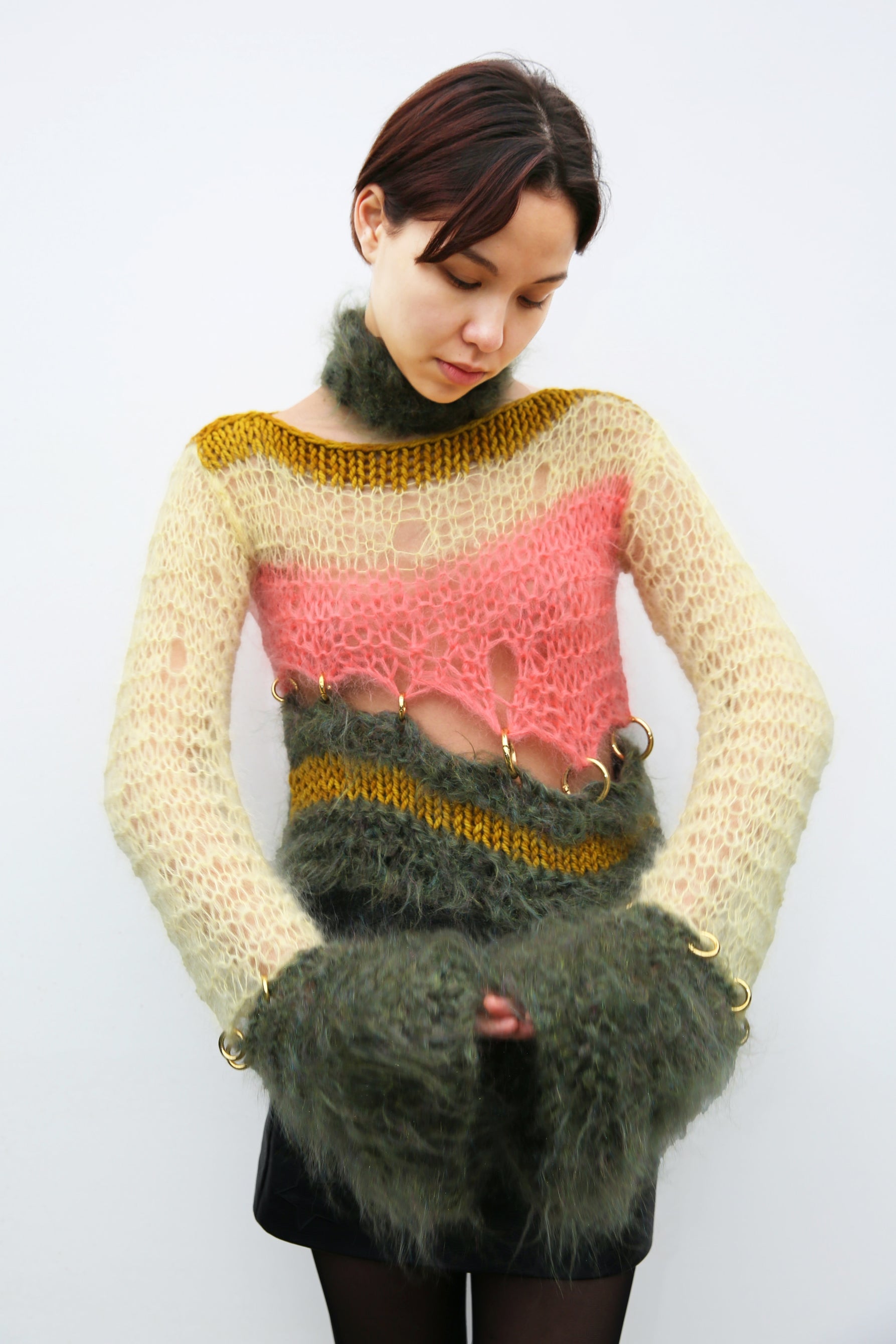 GOLDEN SHOWERS PIERCING JUMPER