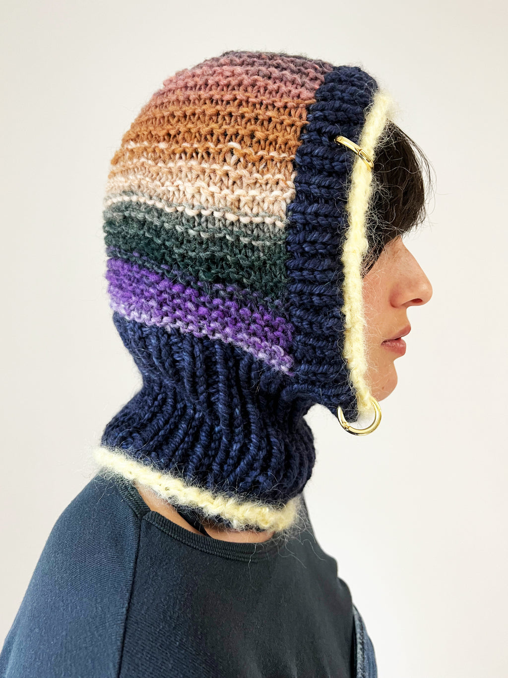 DARK BLUE, VANILLA AND MULTICOLOUR GRADIENT PIERCING BALACLAVA
