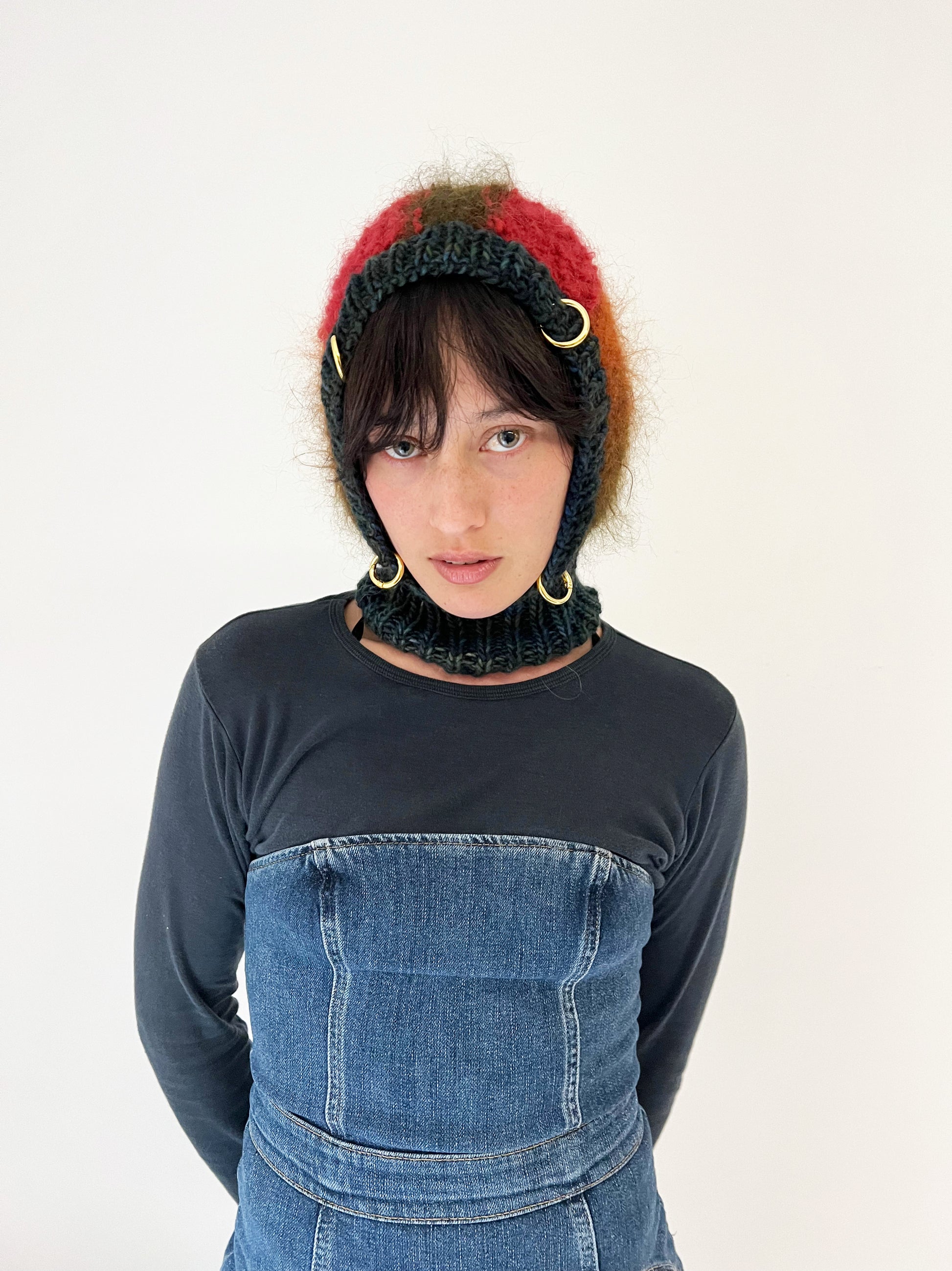 RED OMBRE & PEACOCK BLUE PIERCING BALACLAVA