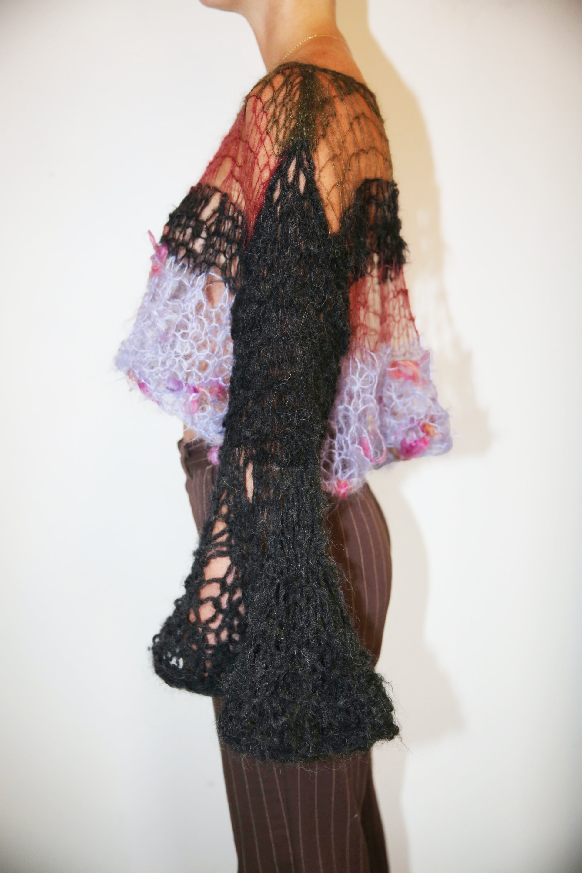 FRILLY MESSY DISTRESSED JUMPER