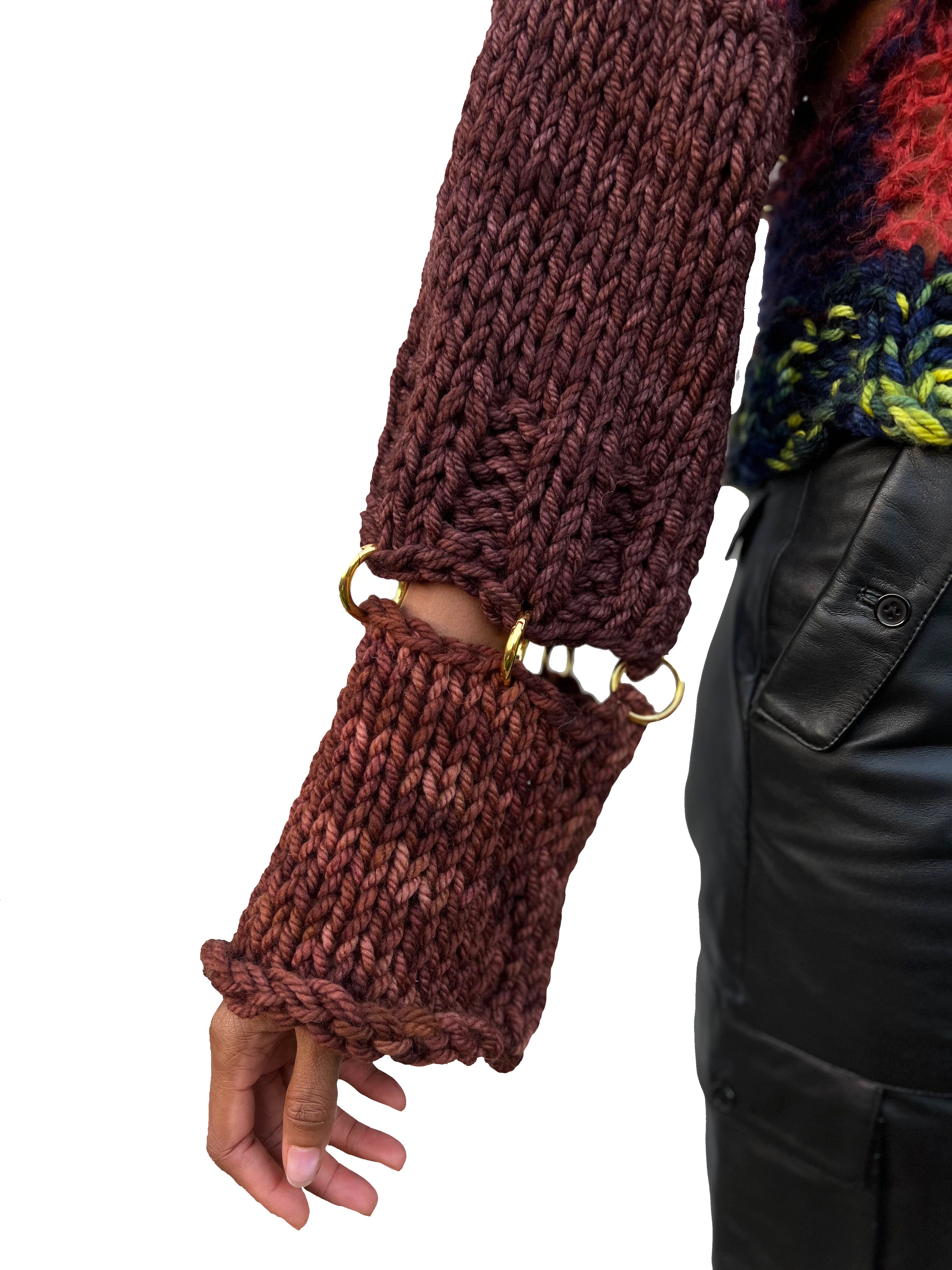 BROWN BUNNY HEAVY KNIT PIERCING JUMPER