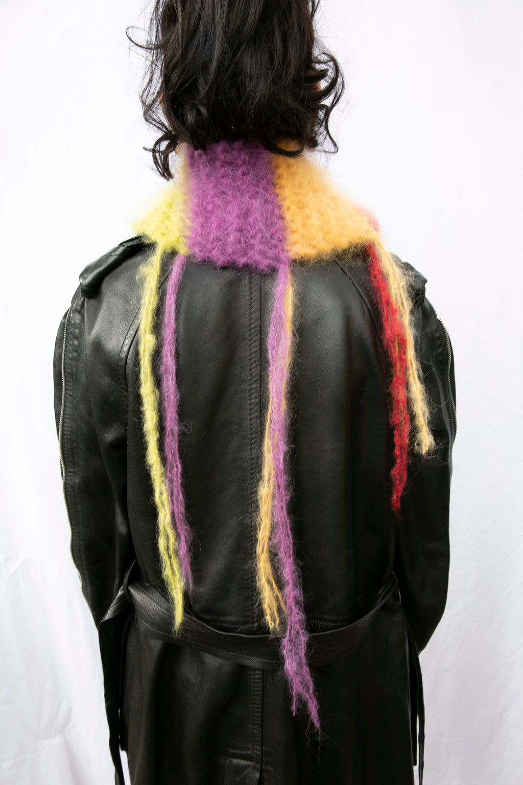 FUZZY TASSLE MOHAIR SCARF